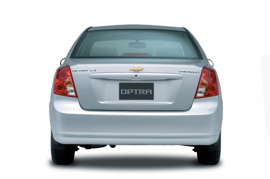  Chevrolet Optra 2004 года  (фото 5 из 8)